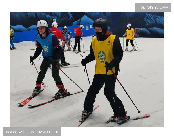冰雪运动俱乐部完善少儿滑雪教学的风险控制与应急预案，冰雪运动培训方案